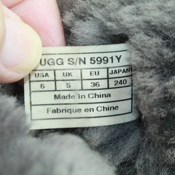 UGG Australia Bailey Brown Suede Lined Button Winter Ankle Boots US 6 - Picture 7 of 9